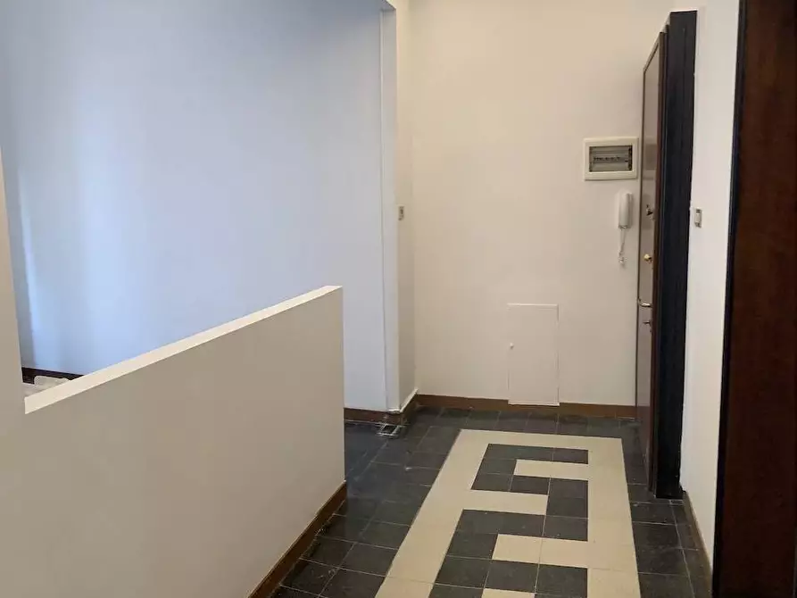 Immagine 12 di Appartamento in vendita  in piazzza Firenze 2 a Milano