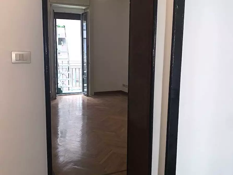 Immagine 15 di Appartamento in vendita  in piazzza Firenze 2 a Milano