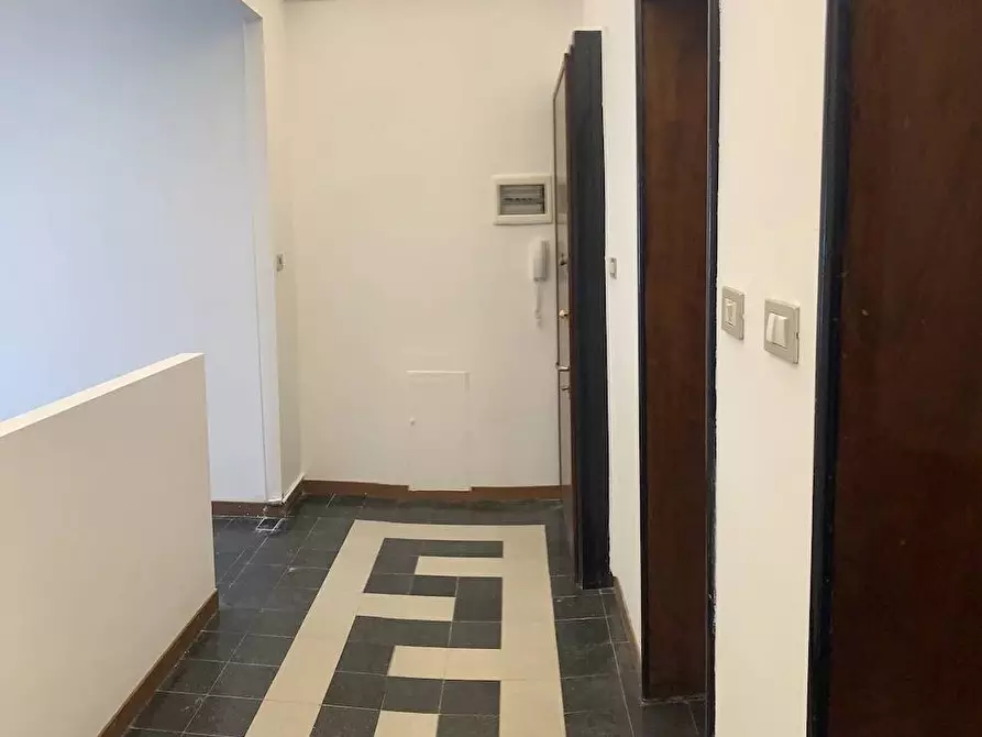 Immagine 28 di Appartamento in vendita  in piazzza Firenze 2 a Milano