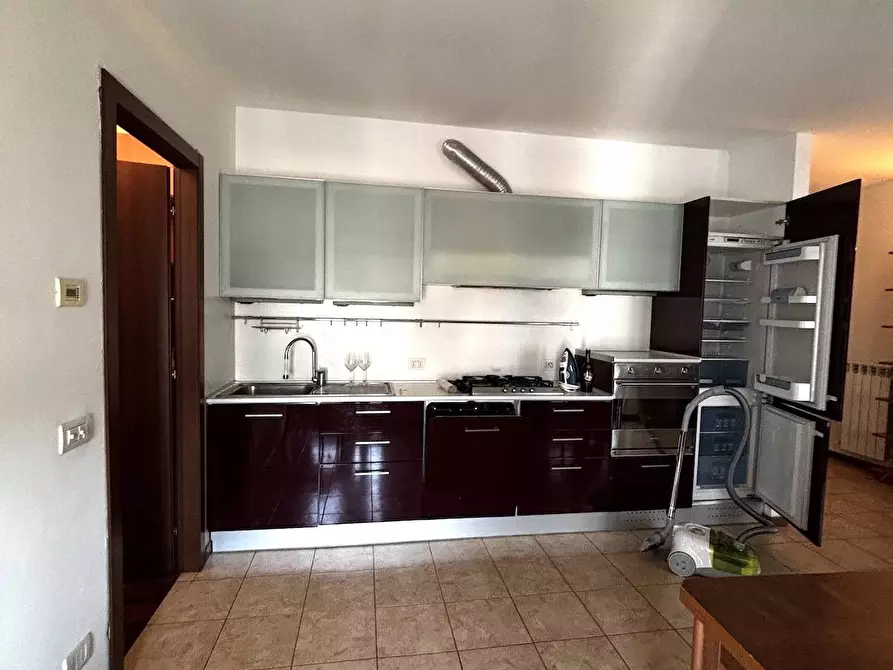 Immagine 26 di Appartamento in vendita  in via Varesina a Milano