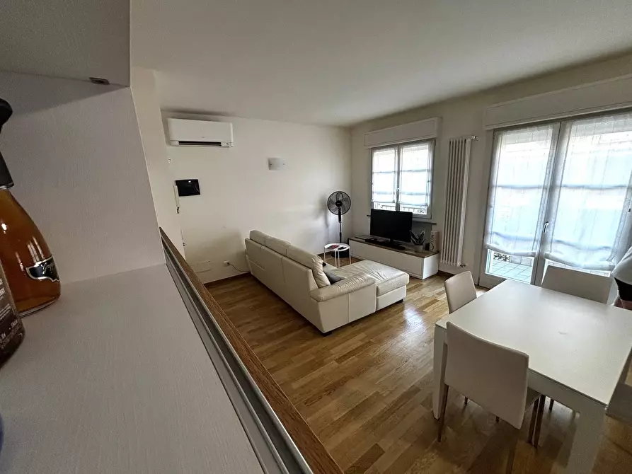 Immagine 5 di Appartamento in affitto  in via Calini a Legnano