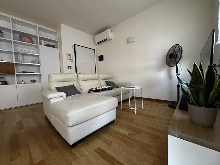 Immagine 6 di Appartamento in affitto  in via Calini a Legnano