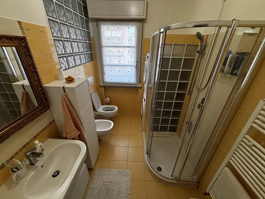 Immagine 14 di Appartamento in affitto  in via Calini a Legnano