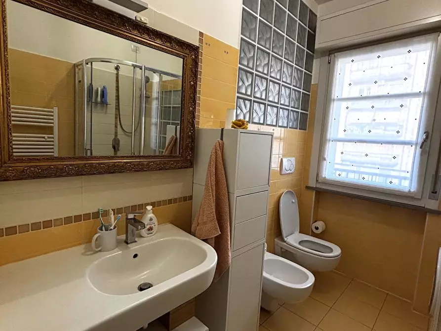 Immagine 15 di Appartamento in affitto  in via Calini a Legnano