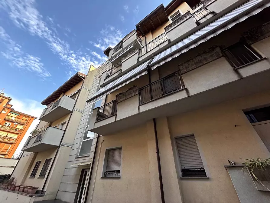 Immagine 16 di Appartamento in affitto  in via Calini a Legnano