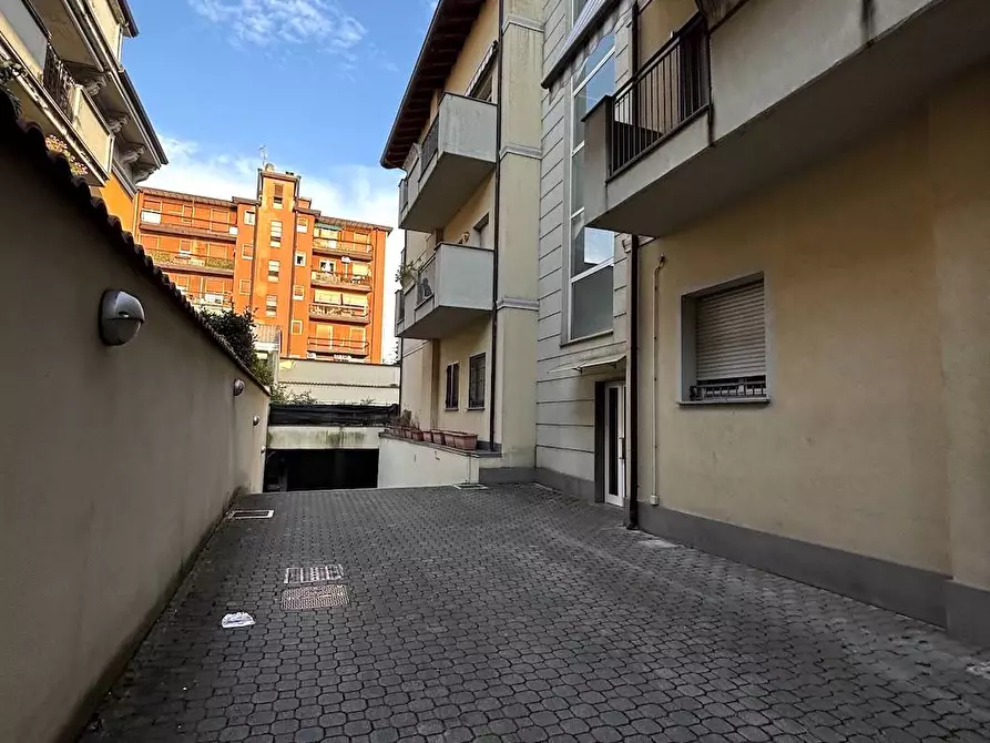 Immagine 17 di Appartamento in affitto  in via Calini a Legnano