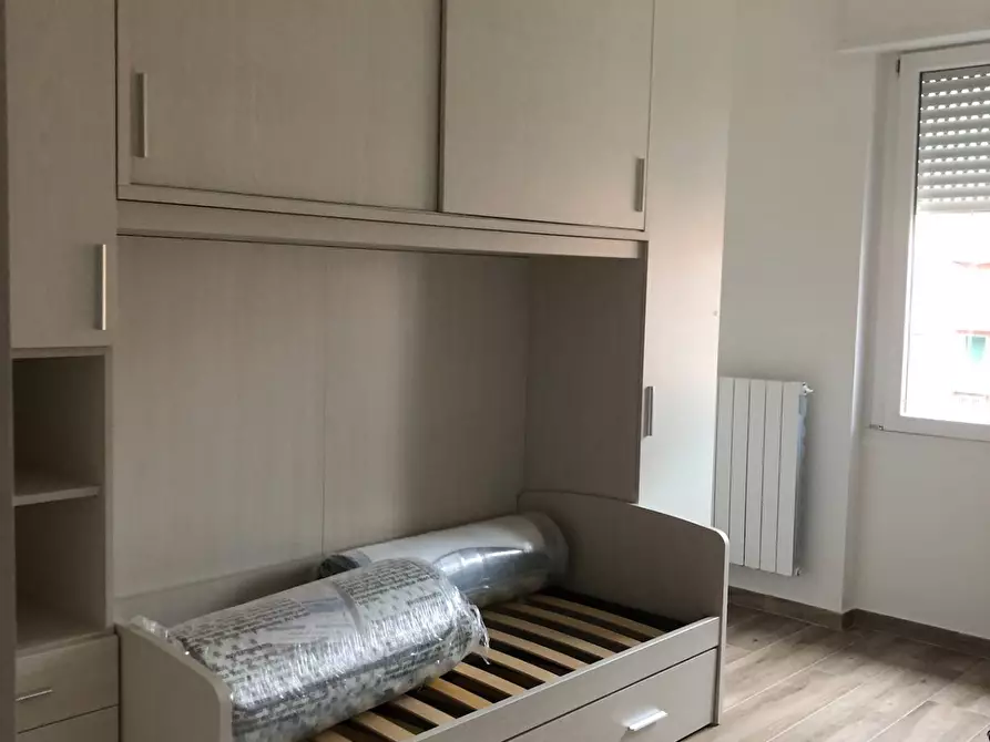 Immagine 6 di Appartamento in affitto  in via Lorenteggio 209 a Milano