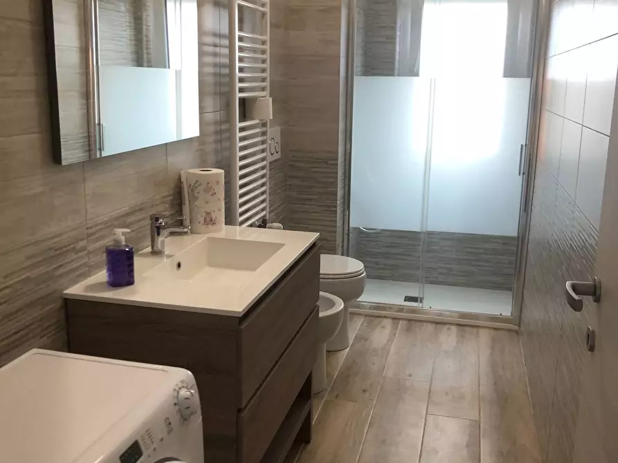 Immagine 7 di Appartamento in affitto  in via Lorenteggio 209 a Milano