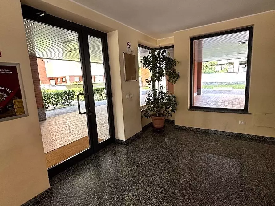 Immagine 36 di Appartamento in affitto  in via Varesina a Milano