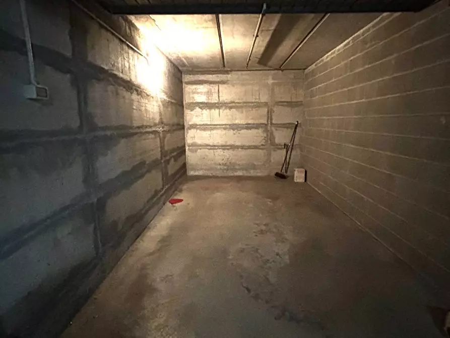 Immagine 37 di Appartamento in affitto  in via Varesina a Milano