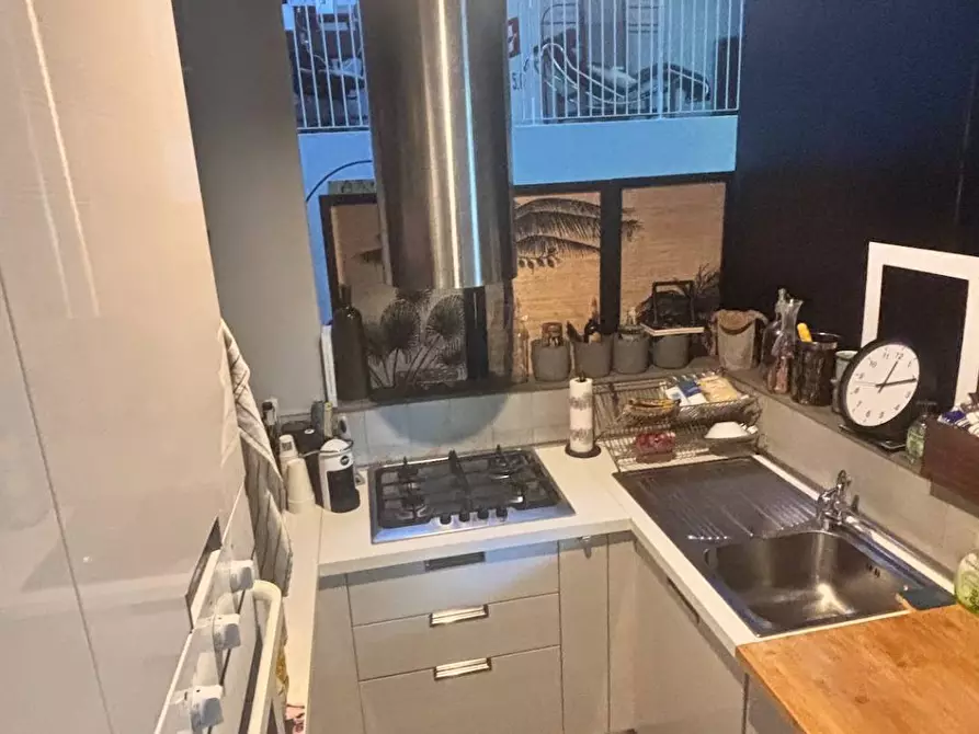 Immagine 35 di Appartamento in affitto  in via Parravicini a Milano