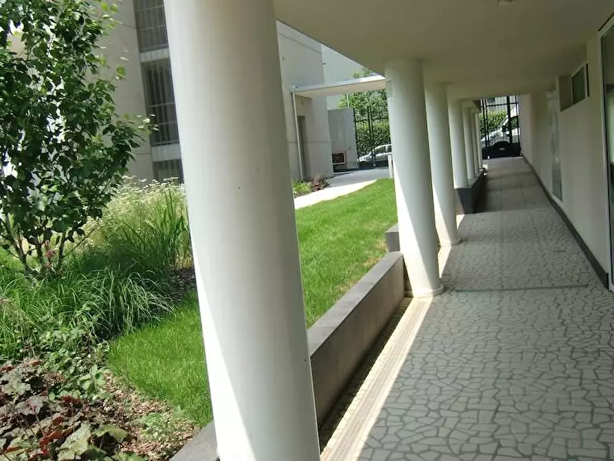 Immagine 28 di Appartamento in affitto  in via Parravicini a Milano