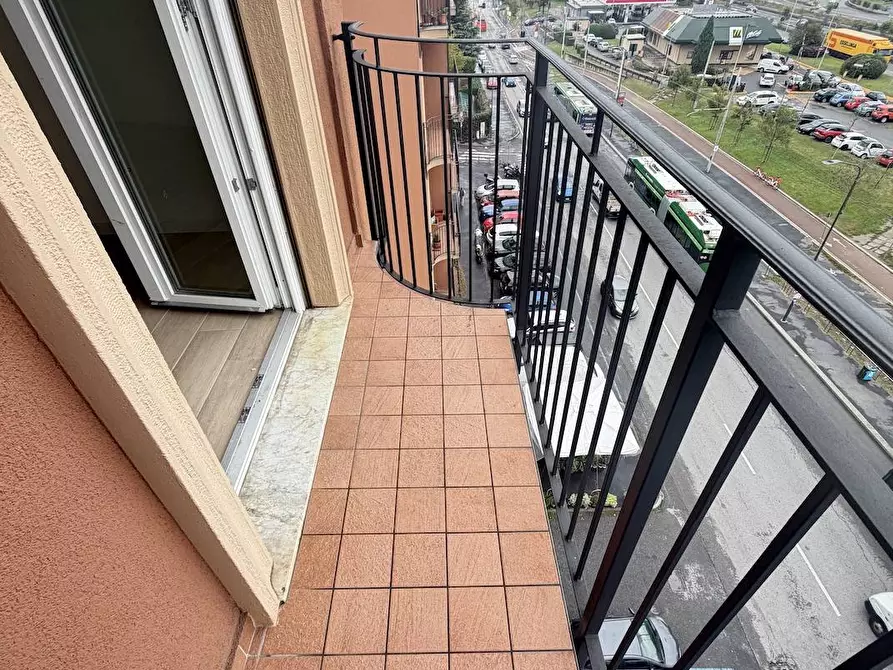 Immagine 15 di Appartamento in affitto  in via Comasina 87 a Milano