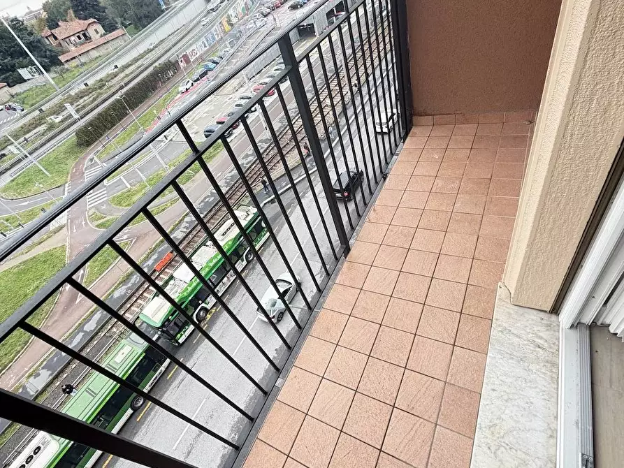 Immagine 16 di Appartamento in affitto  in via Comasina 87 a Milano