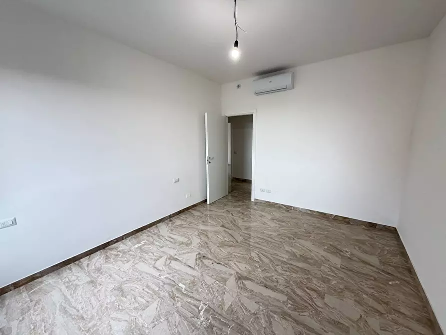 Immagine 15 di Appartamento in affitto  in via Emilio Cecchi 1 a Milano