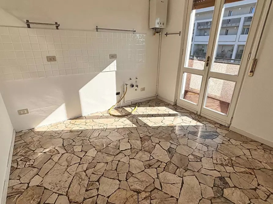 Immagine 2 di Appartamento in affitto  in via Govone a Milano