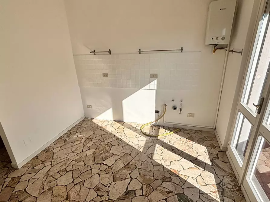 Immagine 3 di Appartamento in affitto  in via Govone a Milano
