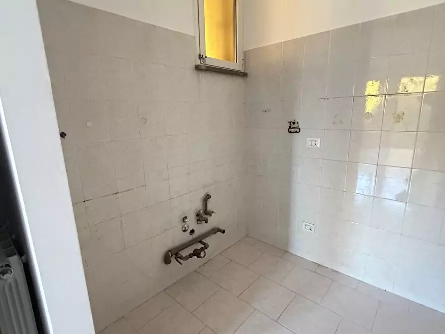 Immagine 8 di Appartamento in vendita  in via Volta 49 a Rho