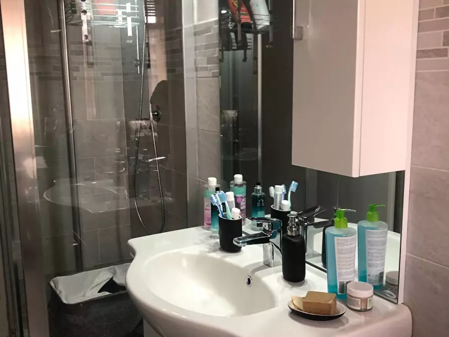 Immagine 11 di Appartamento in affitto  in via Ariosto a Cesano Boscone