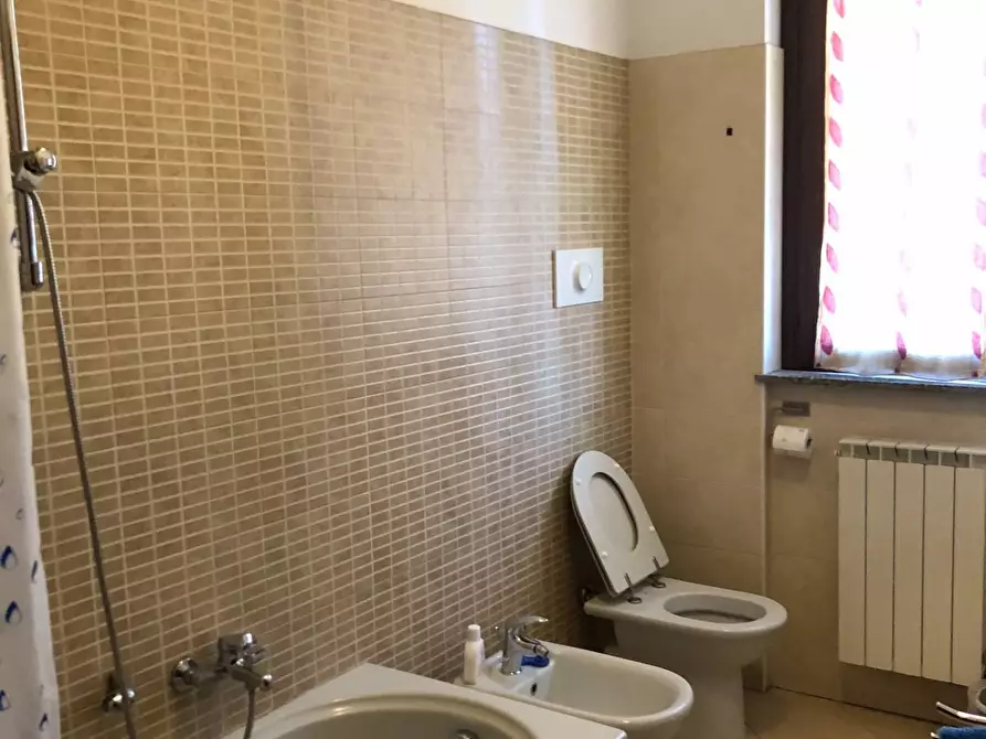 Immagine 17 di Appartamento in affitto  in via buonarroti 26 a Inveruno