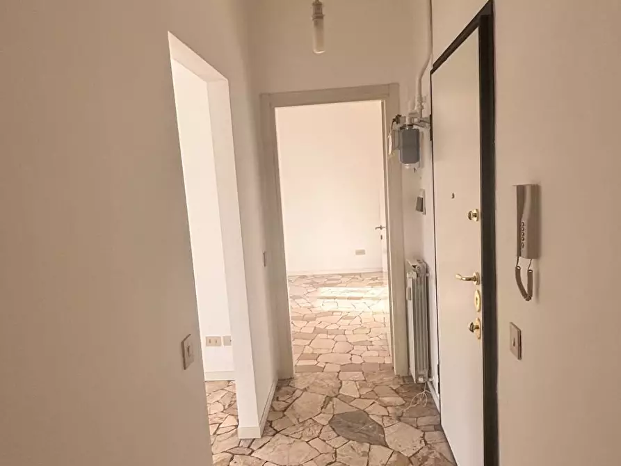 Immagine 10 di Appartamento in affitto  in via Govone a Milano