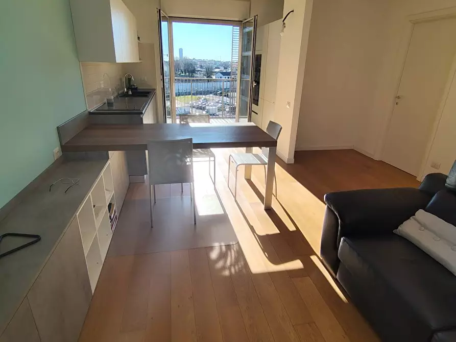 Immagine 4 di Appartamento in vendita  in via Castellammare 14 a Milano