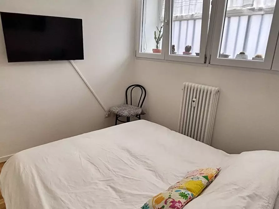 Immagine 6 di Appartamento in affitto  in via Massarenti a Milano