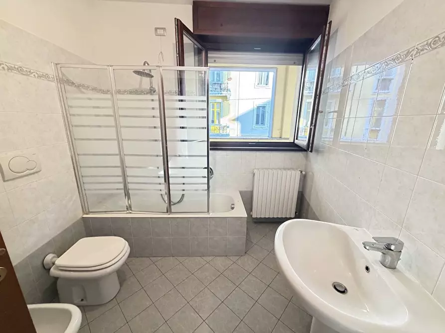 Immagine 18 di Appartamento in vendita  in Via Caianello a Milano