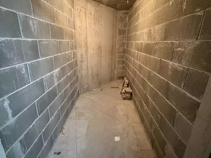 Immagine 27 di Appartamento in vendita  in Via Caianello a Milano