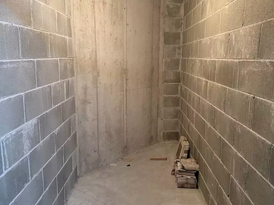 Immagine 28 di Appartamento in vendita  in Via Caianello a Milano