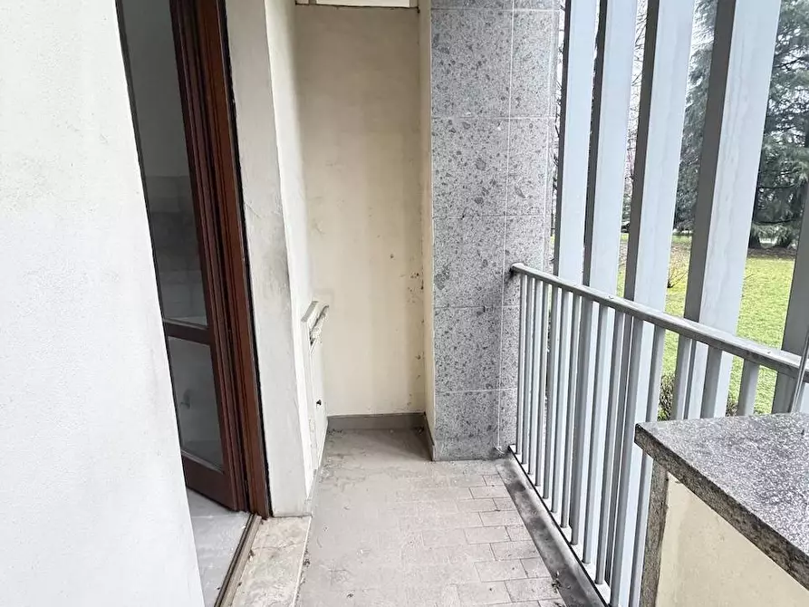 Immagine 2 di Appartamento in vendita  in Via Sapri 39 a Milano