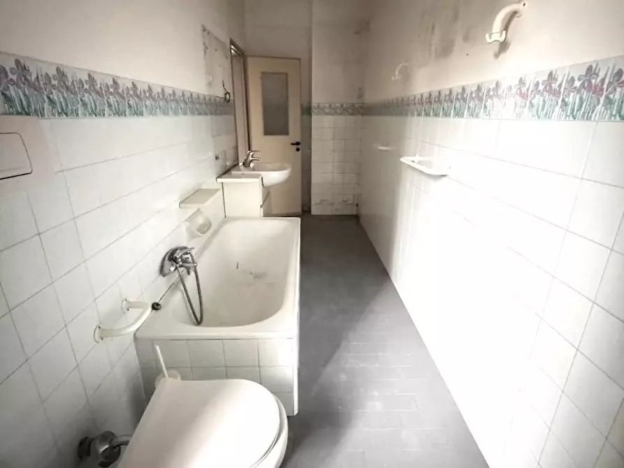 Immagine 20 di Appartamento in vendita  in Via Sapri 39 a Milano