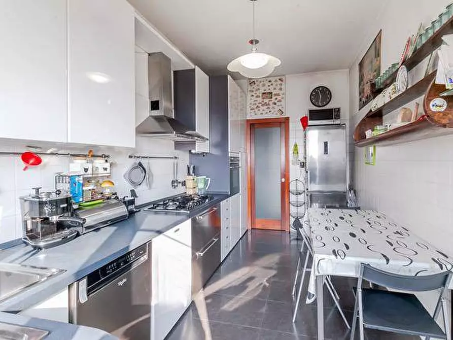 Immagine 16 di Appartamento in vendita  in via Caduti sul lavoro 47 a Sesto San Giovanni