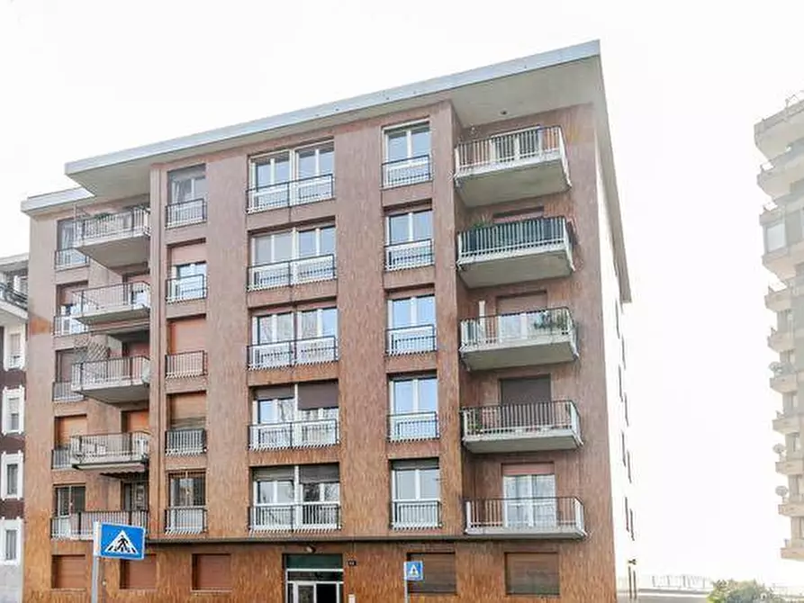 Immagine 47 di Appartamento in vendita  in via Caduti sul lavoro 47 a Sesto San Giovanni