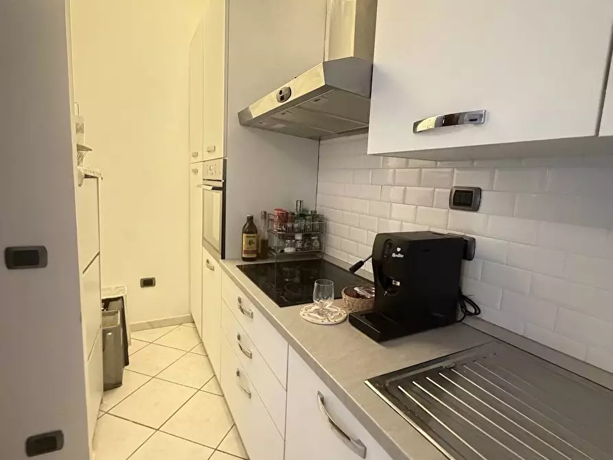 Immagine 7 di Appartamento in affitto  in Via Piero Della Francesca 51 a Milano