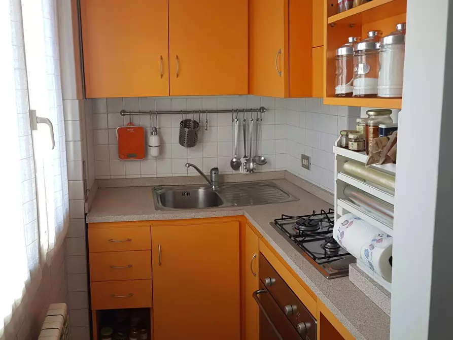 Immagine 6 di Appartamento in affitto  in via Govone 68 a Milano