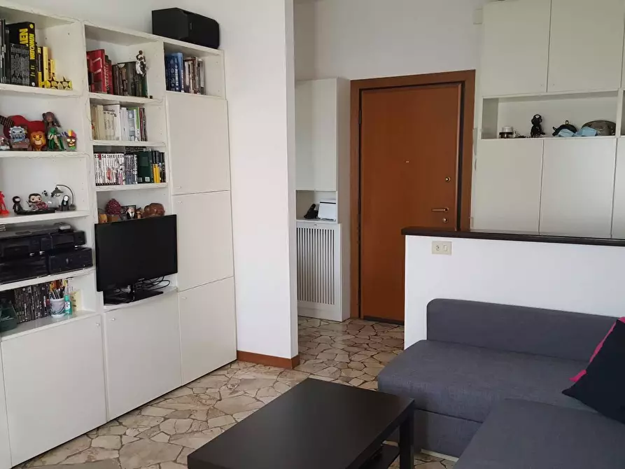Immagine 16 di Appartamento in affitto  in via Govone 68 a Milano