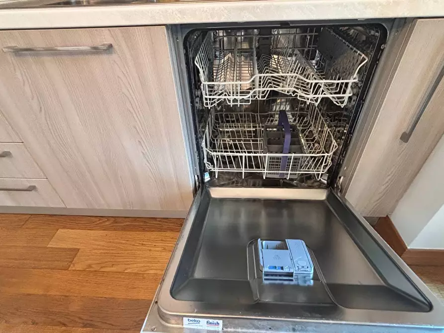 Immagine 7 di Appartamento in affitto  in via Traiano 35 a Milano