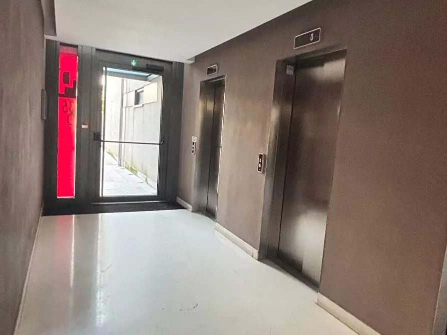 Immagine 18 di Appartamento in affitto  in via Traiano 35 a Milano