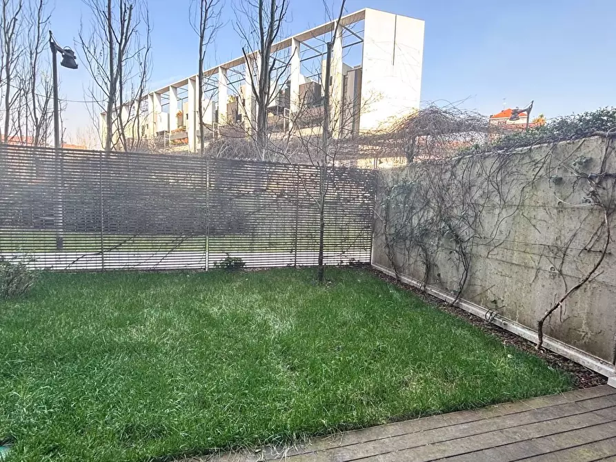 Immagine 21 di Appartamento in affitto  in via Traiano 35 a Milano