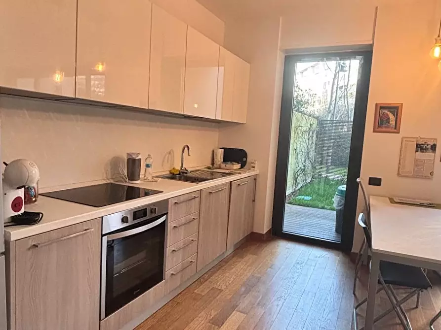 Immagine 23 di Appartamento in affitto  in via Traiano 35 a Milano