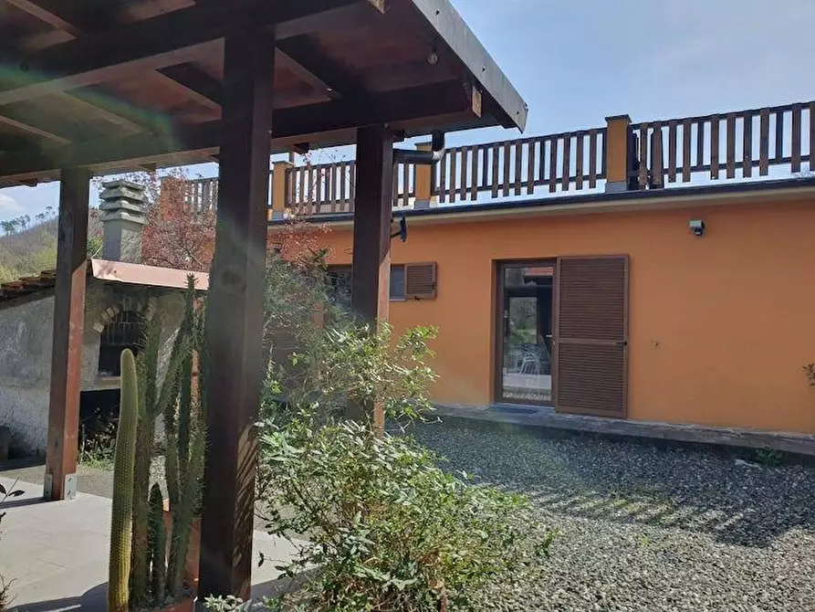 Immagine 4 di Villa in vendita  in via Aurelia 22 a Carrodano