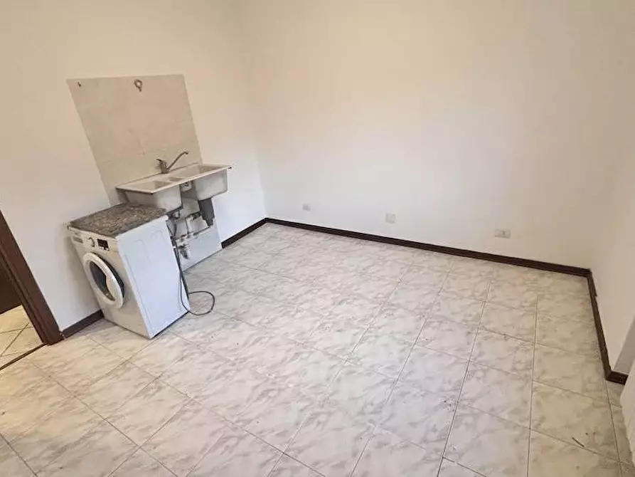 Immagine 10 di Appartamento in affitto  in via Pitagora 14 a Gaggiano