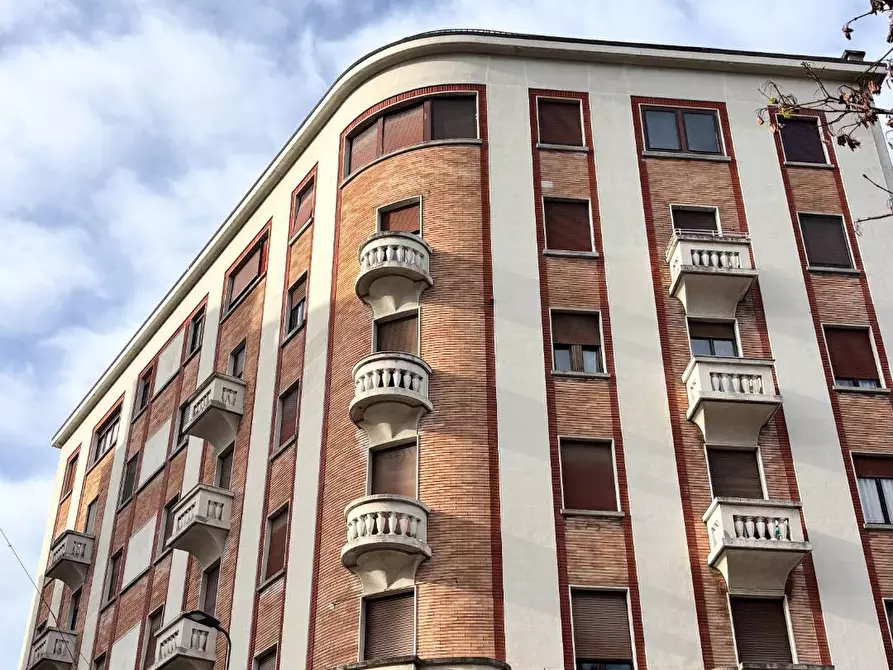 Immagine 27 di Appartamento in affitto  in via Verona 13 a Milano