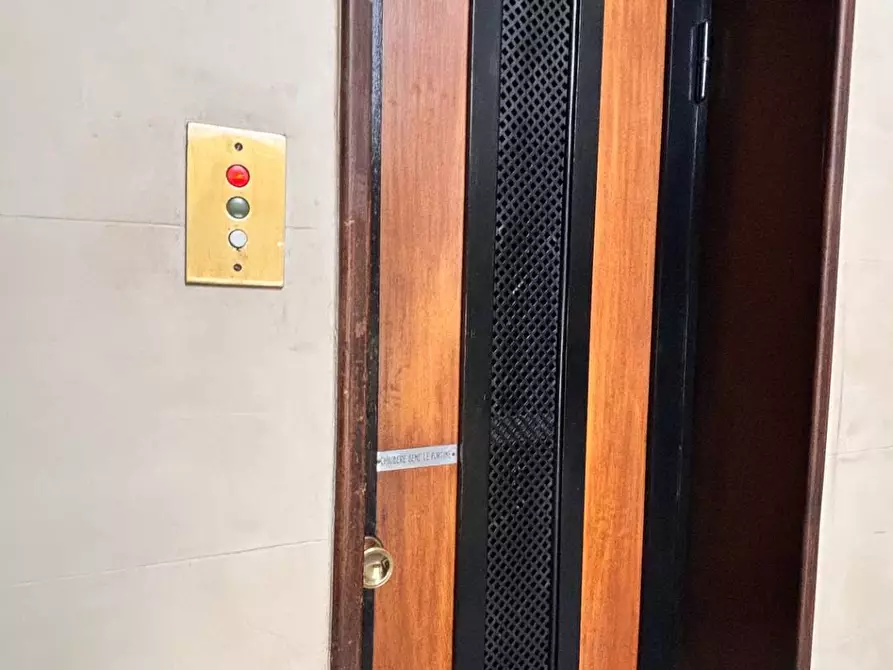 Immagine 21 di Appartamento in affitto  in via Verona 13 a Milano