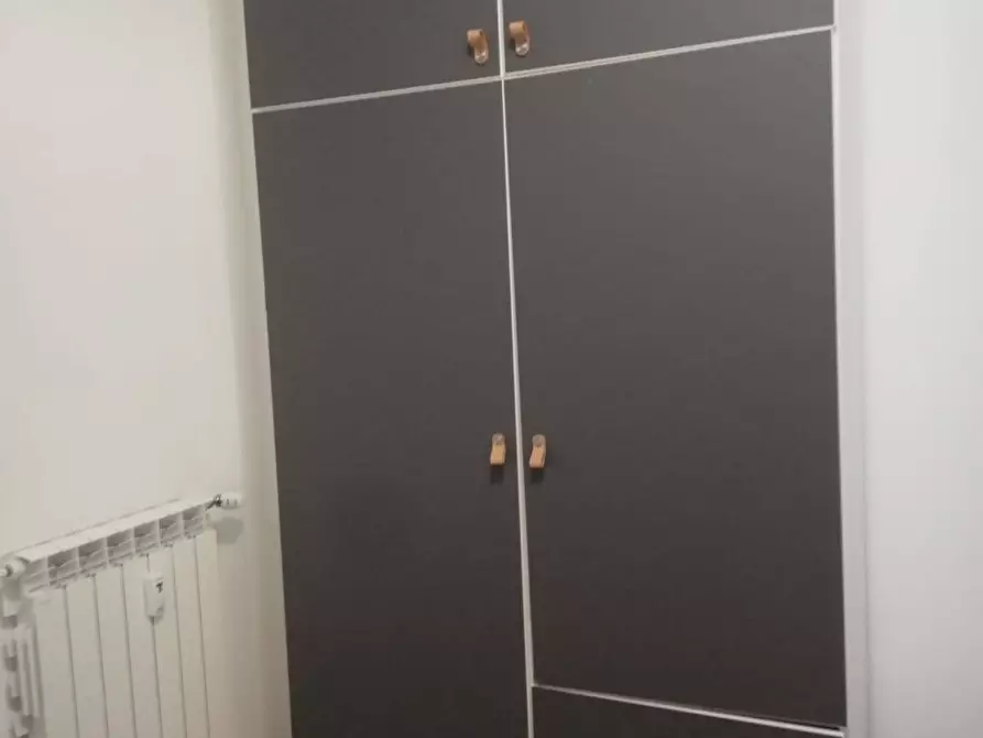 Immagine 13 di Laboratorio in vendita  in via Valle Anzasca a Milano