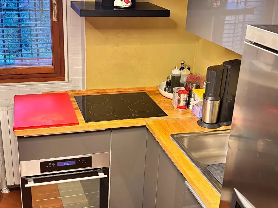 Immagine 5 di Appartamento in affitto  in via Tevere a Lainate