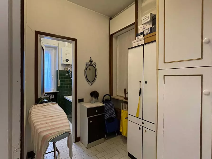 Immagine 35 di Appartamento in vendita  in via Castelvetro a Milano