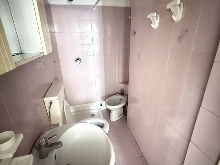 Immagine 14 di Appartamento in affitto  in via Vitruvio a Milano