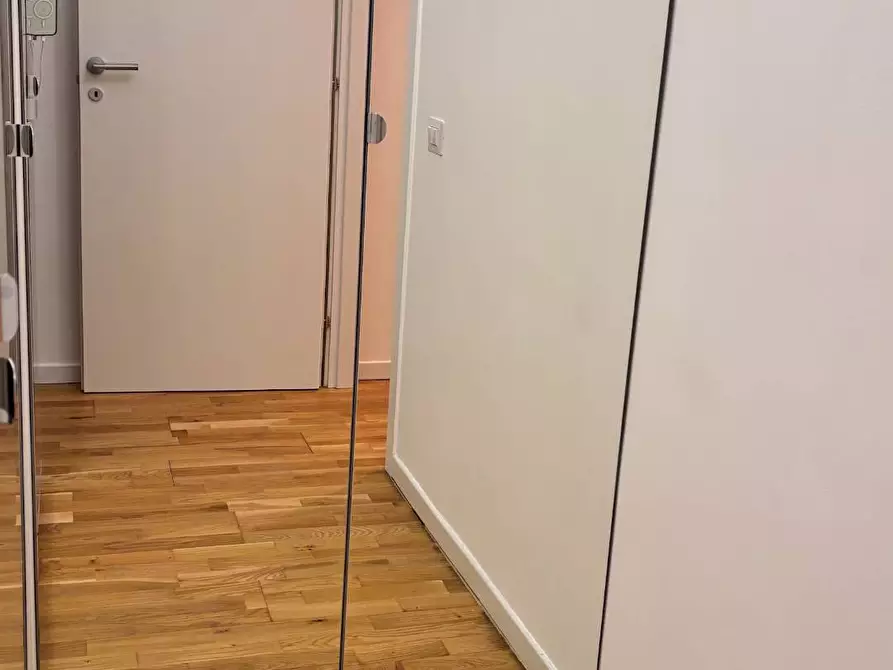 Immagine 13 di Appartamento in affitto  in via Massarenti a Milano